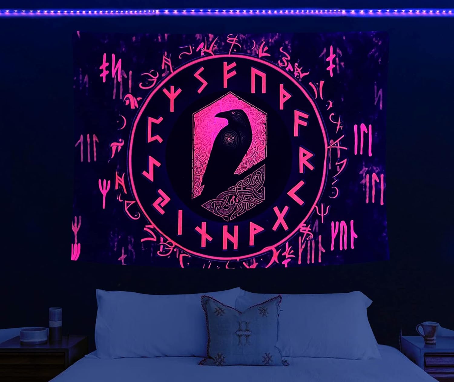 Odins Rabe | Offizielles GlowTapestry UV-Kunstdekor 