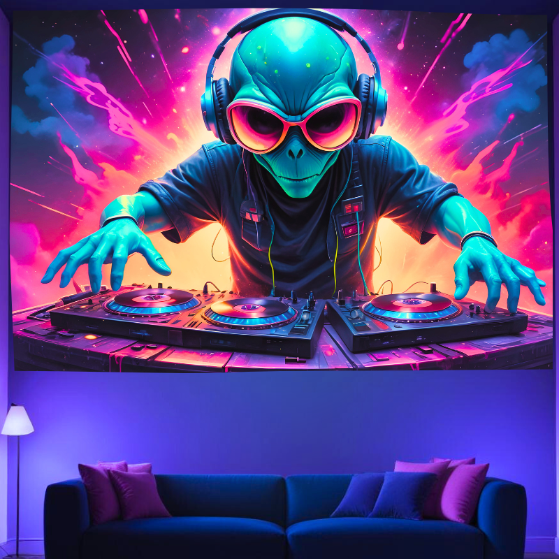 Alien DJ Außerirdischer | Offizielles GlowTapestry UV-Kunstdekor 